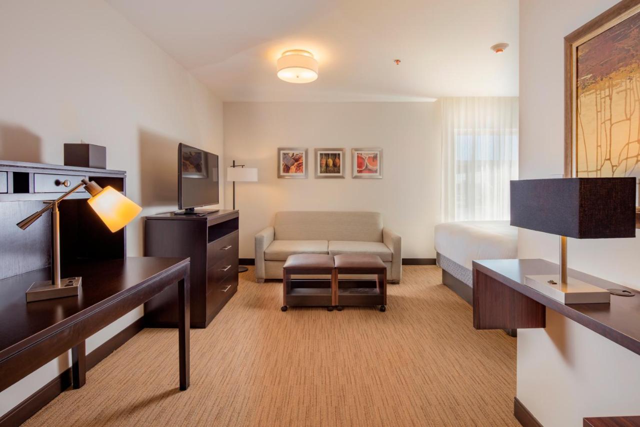 Staybridge Suites - Saltillo By Ihg Exterior foto