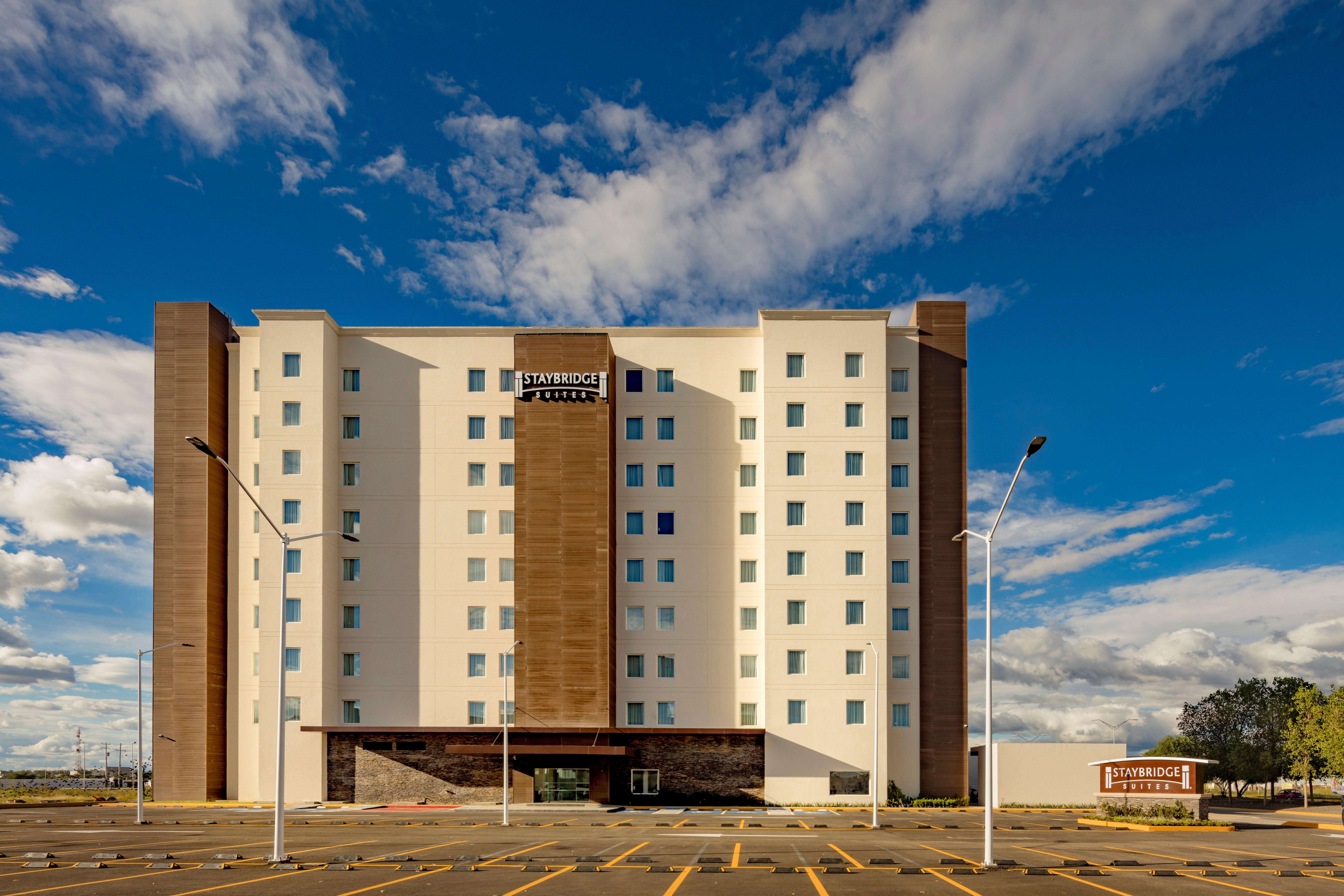 Staybridge Suites - Saltillo By Ihg Exterior foto