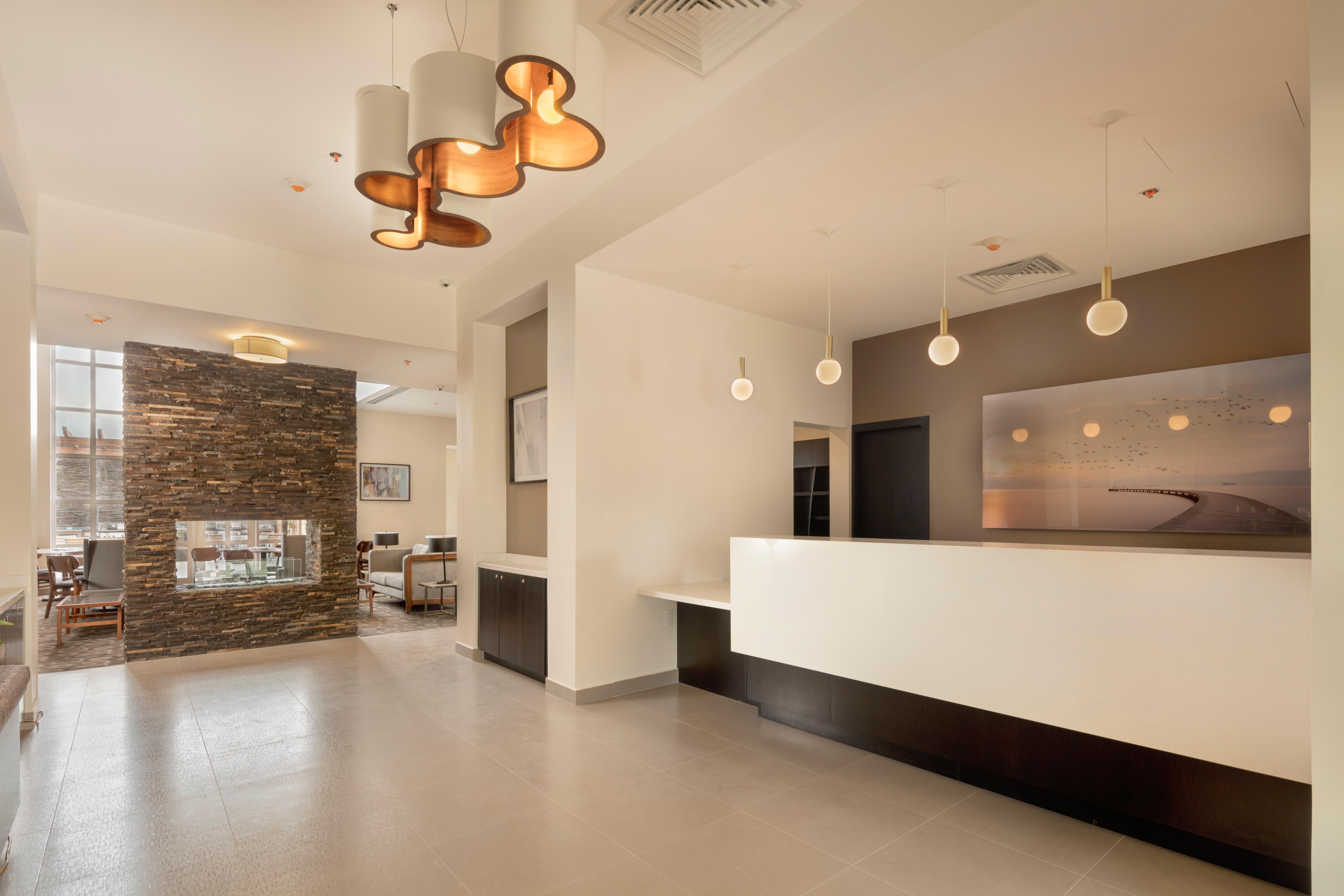 Staybridge Suites - Saltillo By Ihg Exterior foto