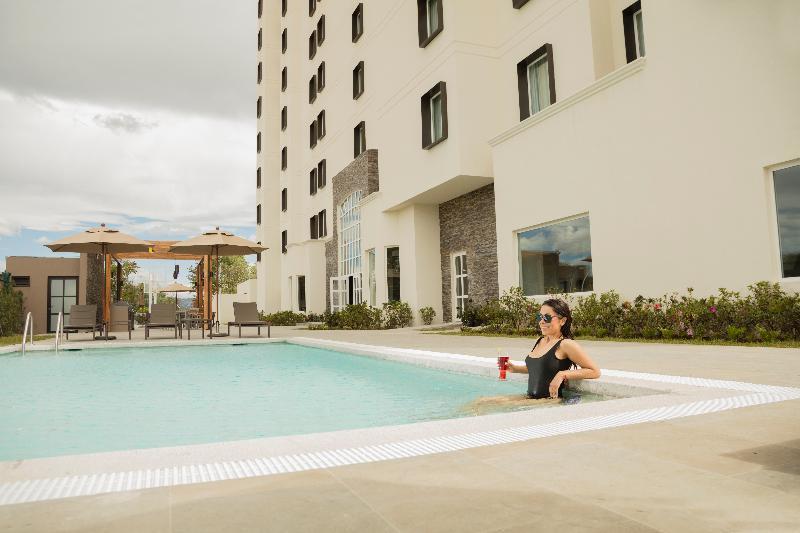 Staybridge Suites - Saltillo By Ihg Exterior foto
